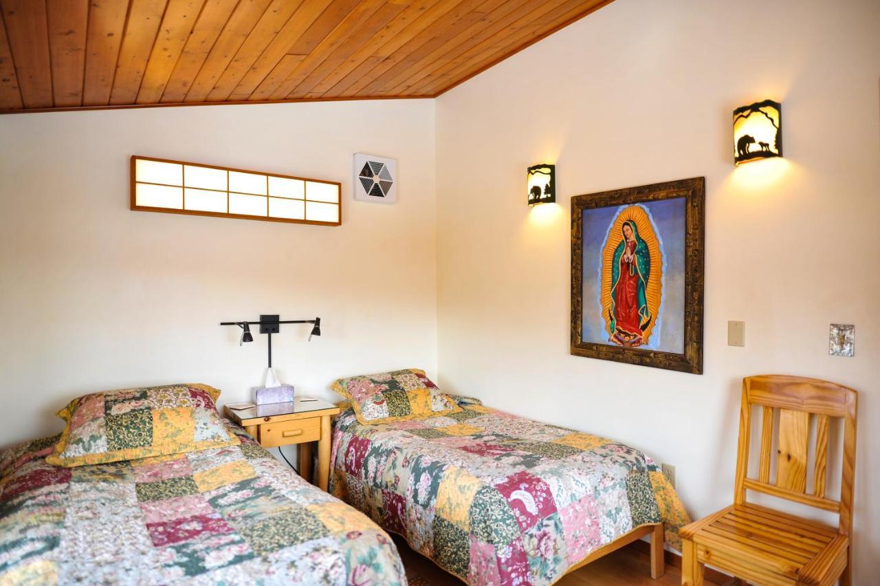 Heart And Wings Retreat Center Apartment Silver City Luaran gambar